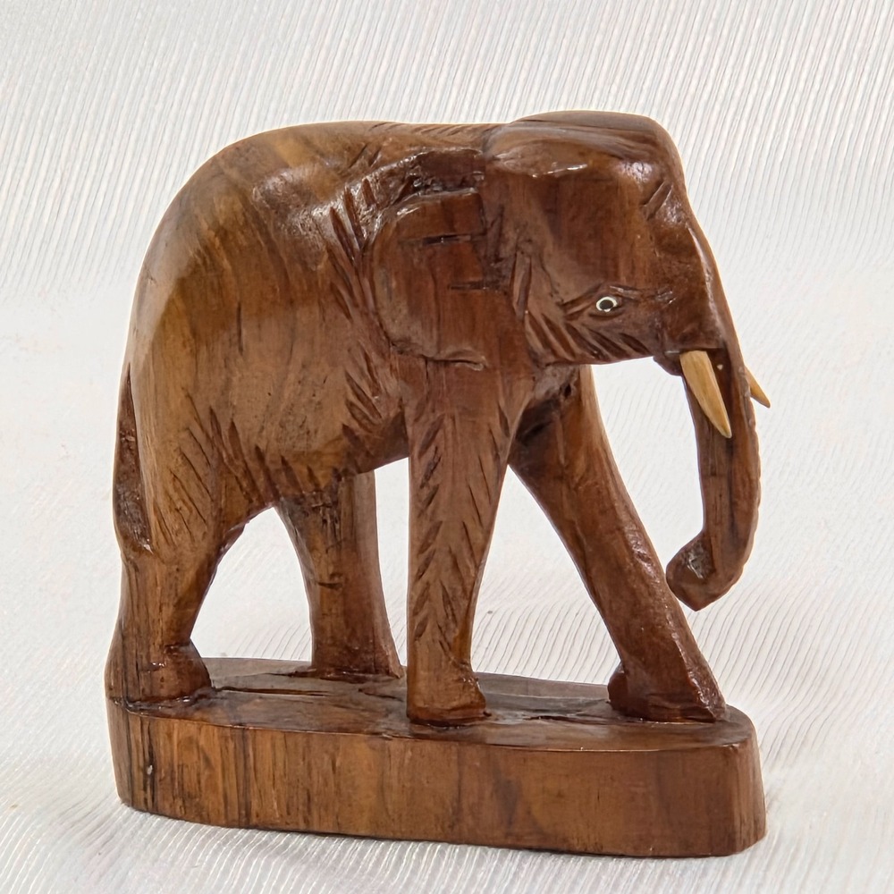 SIAM Genuine Teakwood Elephant 3.7" Hand Carved GLOBE Hand Made Thailand Vintage